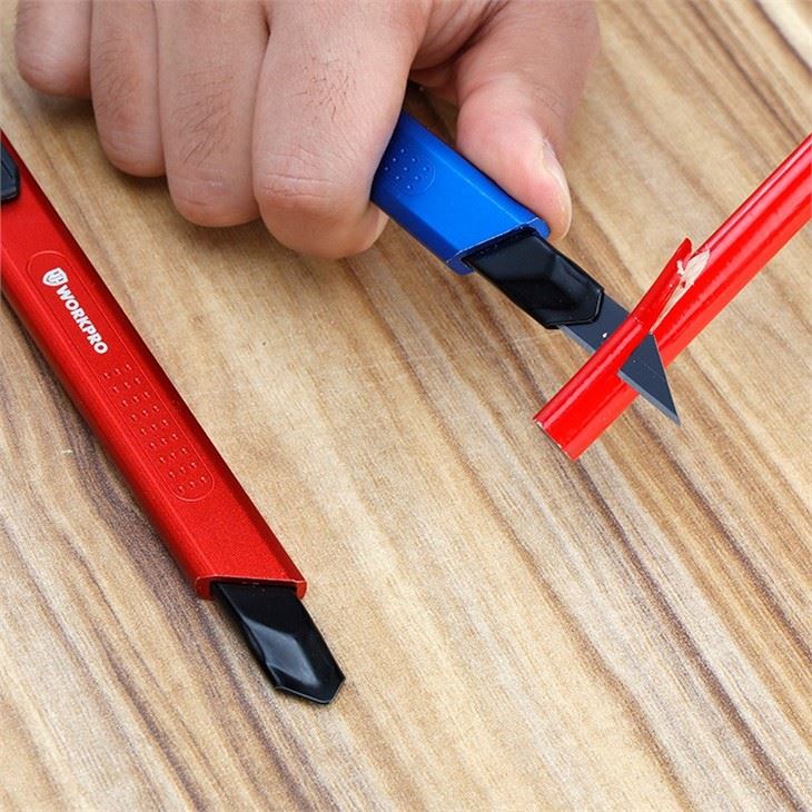 Snap Off Blade Knife